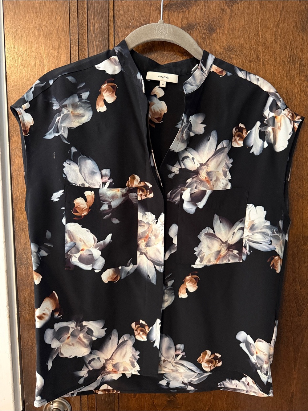 Vince Black Floral Cap-Sleeve Split-Neck Blouse with Pockets